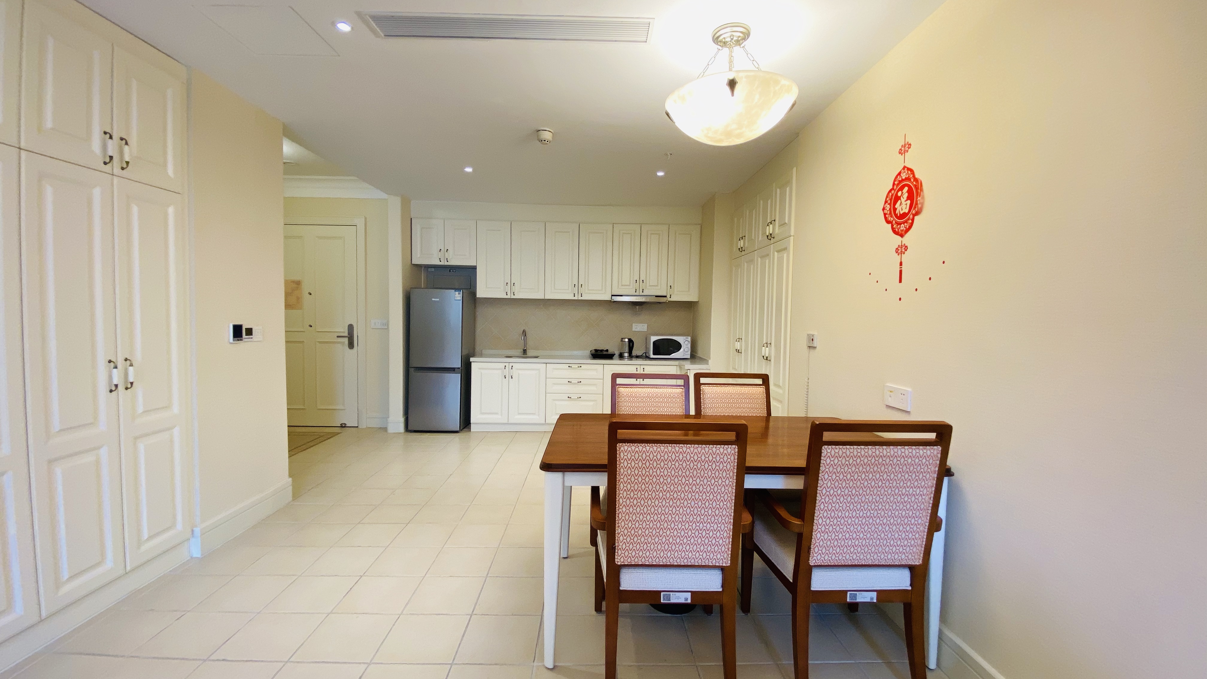 مصنع أثاث سكني فاخر مصنوع حسب الطلب