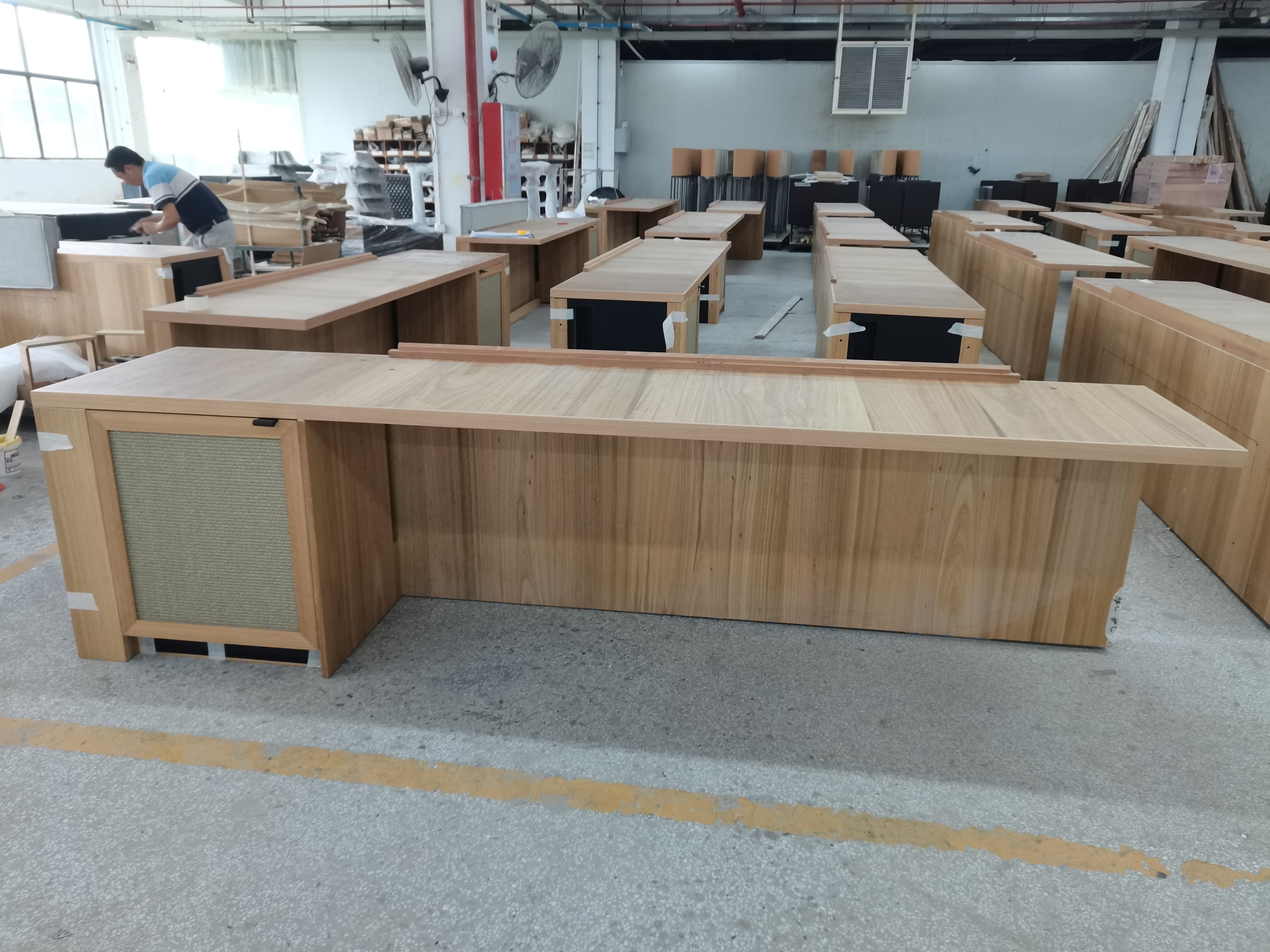 موردي أثاث الفنادق الفاخرة