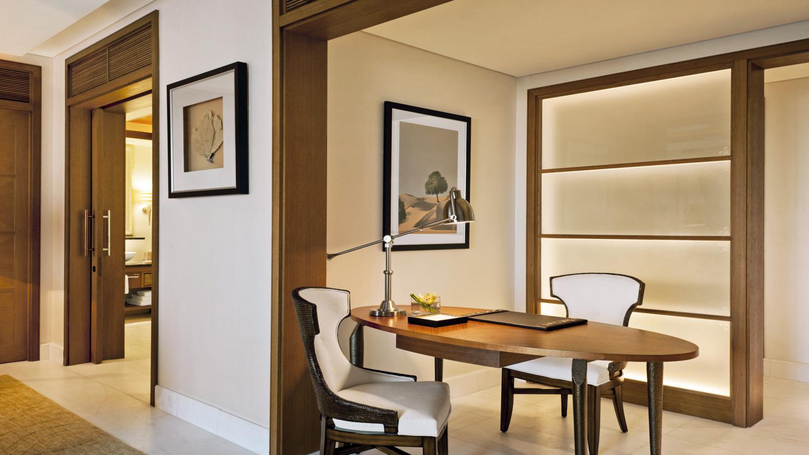 أثاث فندق 5 نجوم للبيع