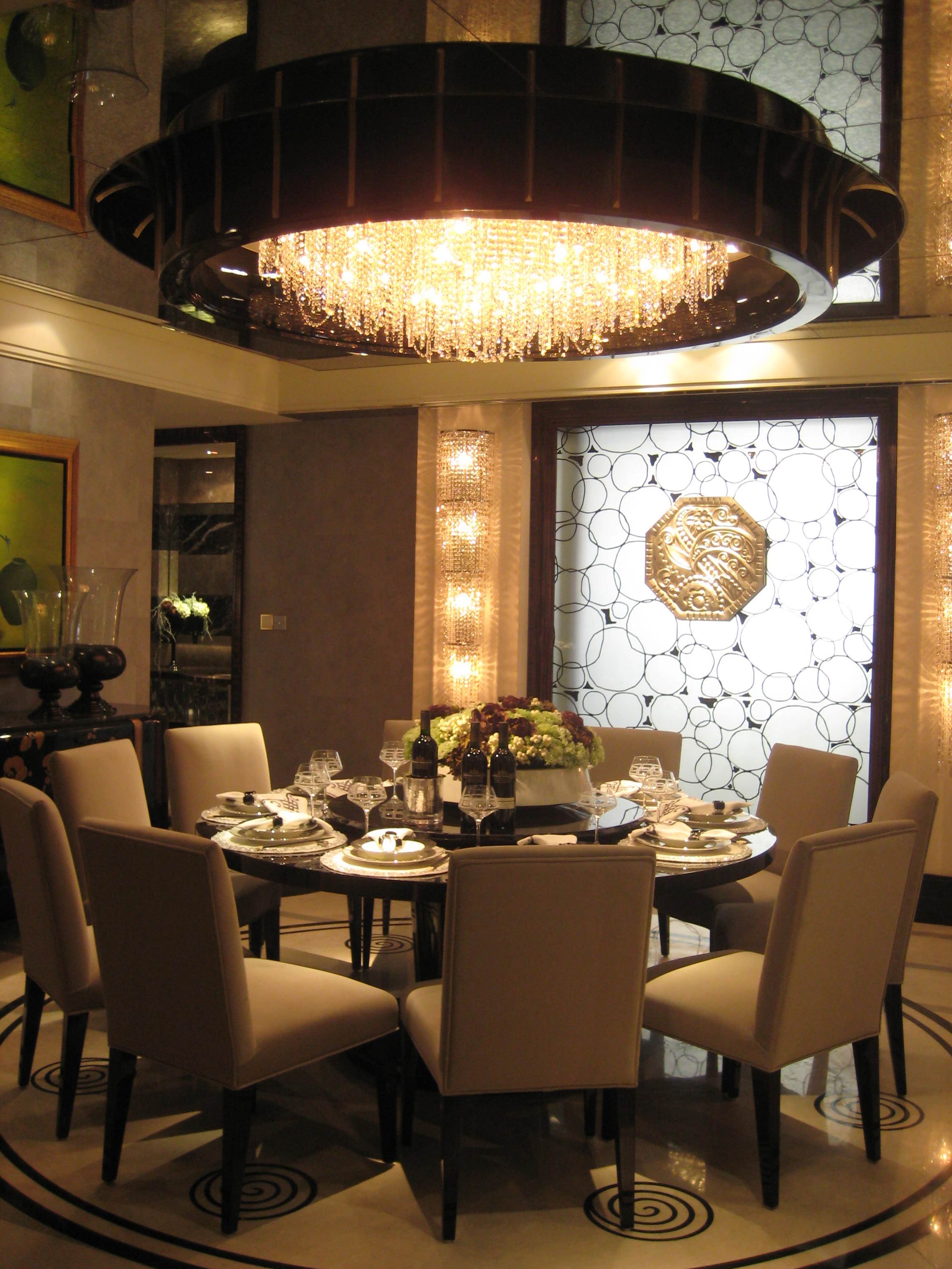 أثاث فندقي فاخر للبيع