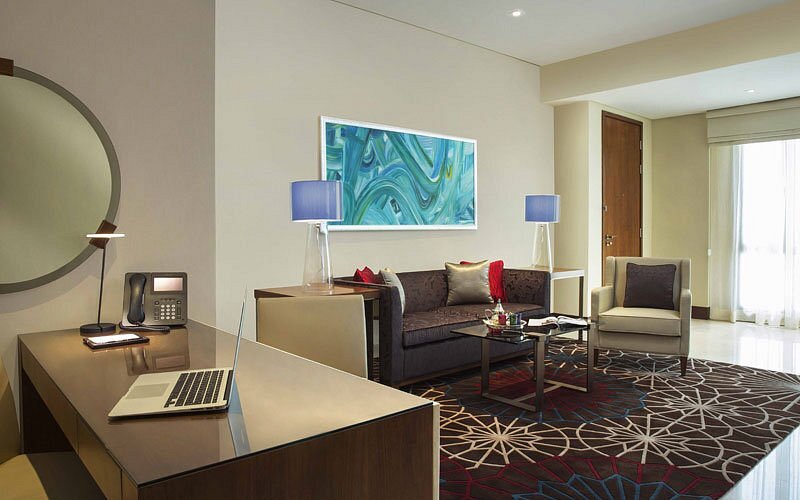 أثاث مطعم 5 نجوم