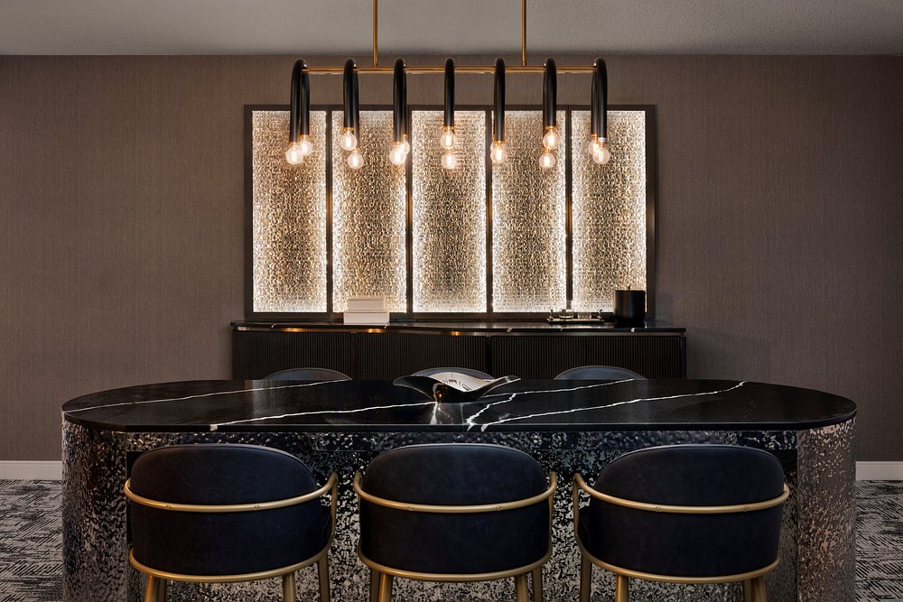 تفكيك الأريكة