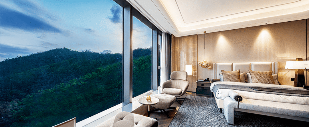 أريكة بهو الفندق