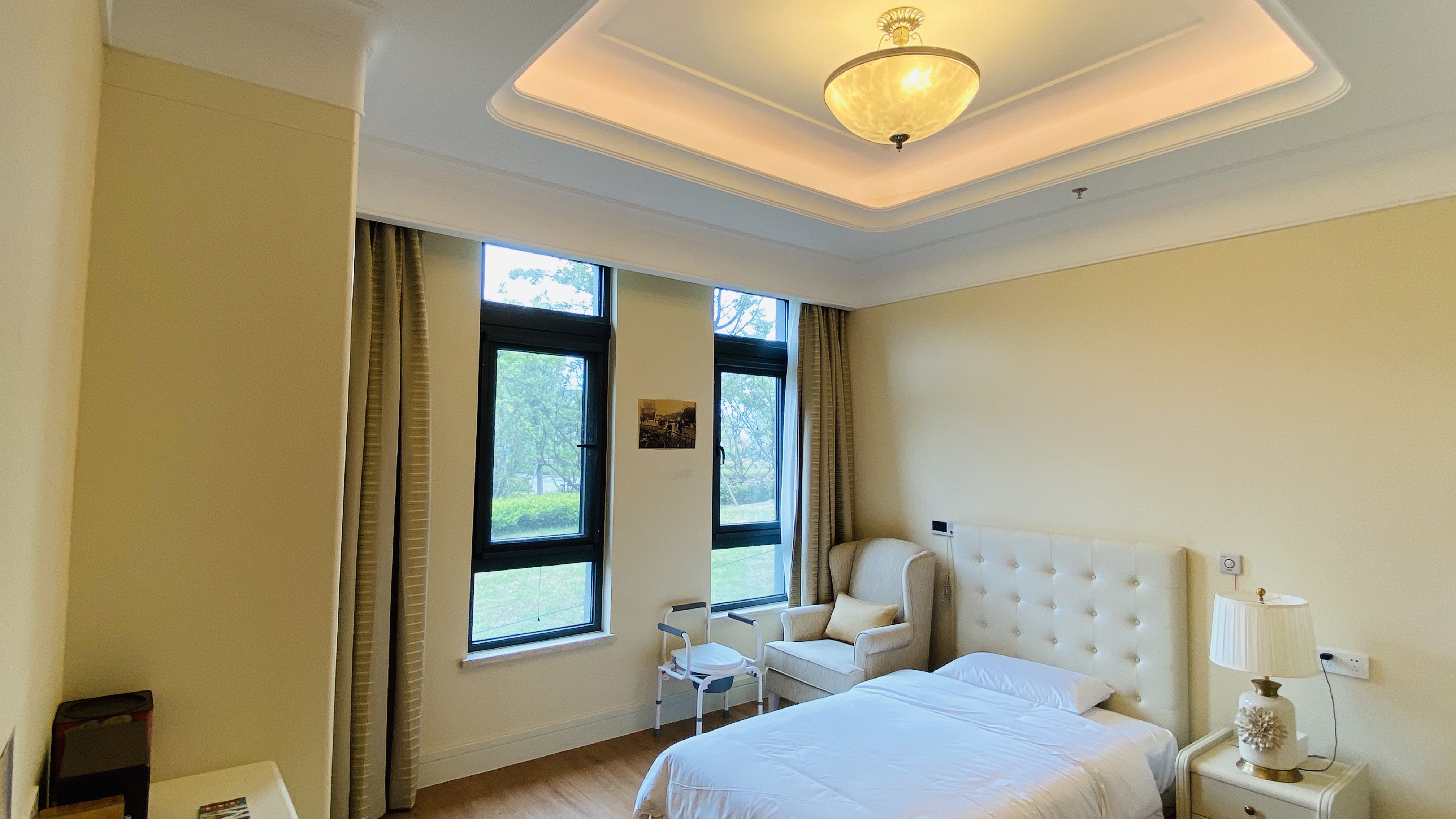 أثاث فندقي فاخر