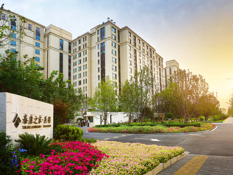 أثاث غرفة الفندق