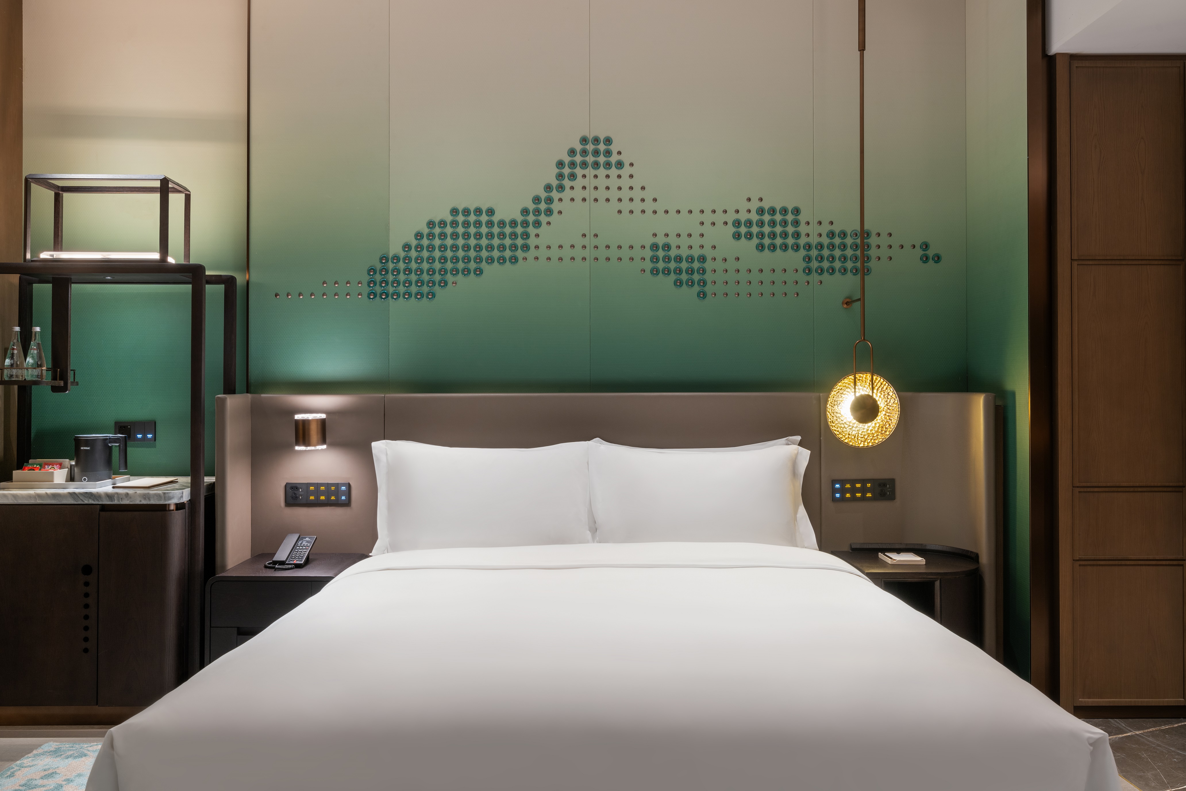 خلفية سرير فندق لوشان جبل إميرالد شيراتون